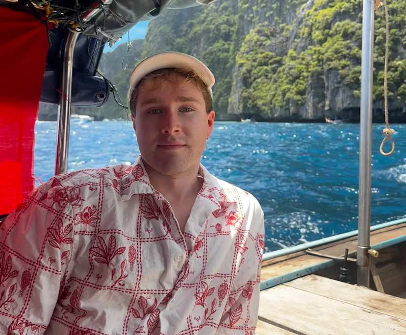 Andrew (23), $400, LGBTQIA+, Non-smoker, No pets, and No children