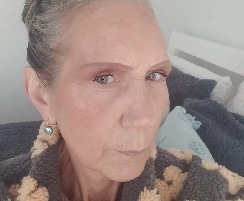 Wendy (63), $300, Non-smoker, No pets, and No children