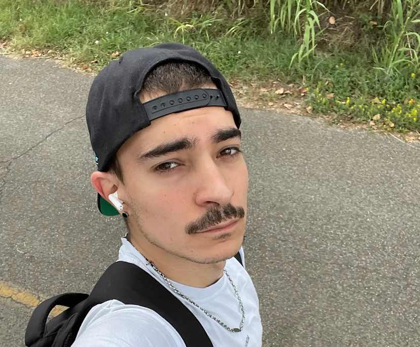 samuele (21), $380, Smoker, No pets, and No children