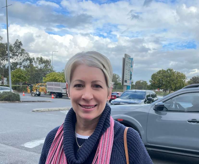 Tash (53), $350, Non-smoker, No pets, and No children