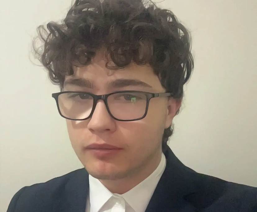 Duncan (23), $450, Non-smoker, No pets, and No children