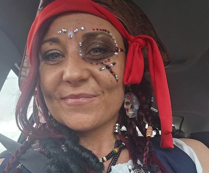 Siobhan McMahon (36) and My son Jax (16), $300, Non-smoker, Have children, and No pets