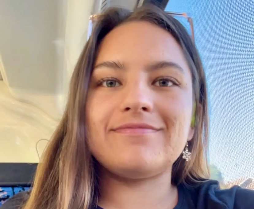 Maria (30), $350, No pets, Non-smoker, and No children