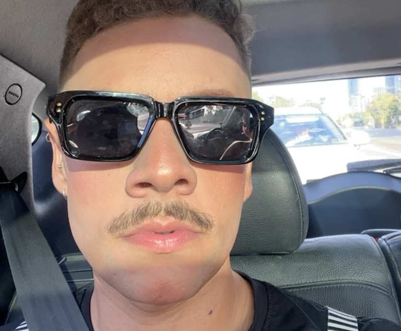 David (31), $350, Non-smoker, No pets, and No children