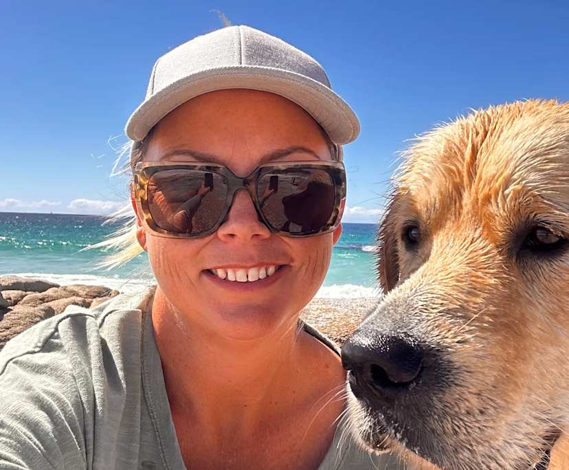 Megan (49), $250, Non-smoker, Have pets, and No children