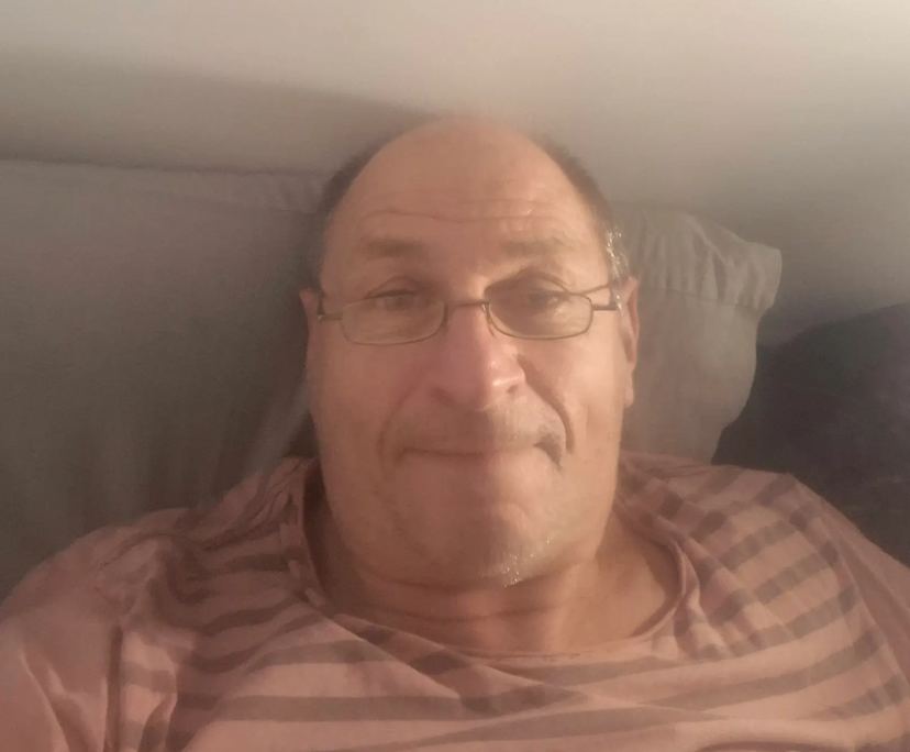 Richard antmann (61), $240, No pets, No children, and Non-smoker