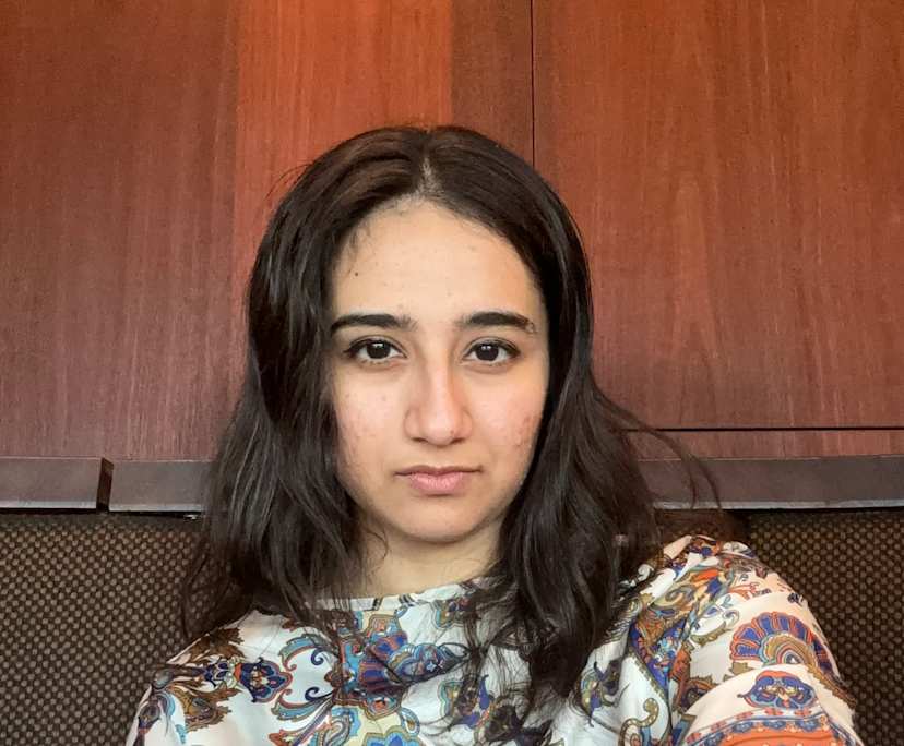 Jasmine (26), $350, LGBTQIA+, Non-smoker, No pets, and No children
