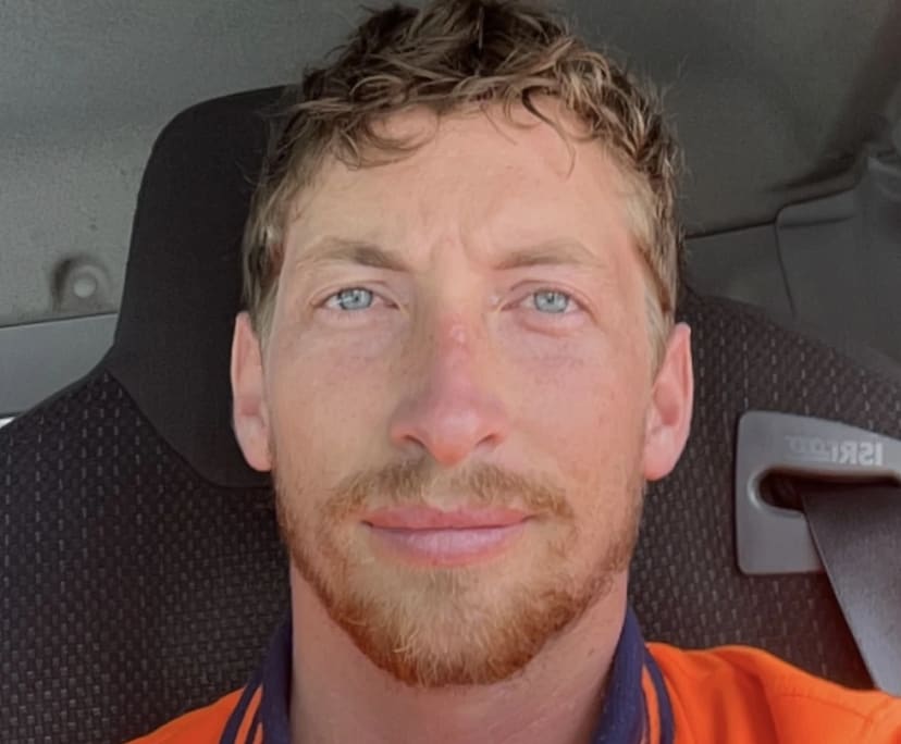 Jackson (33), $500, No pets, Non-smoker, and No children