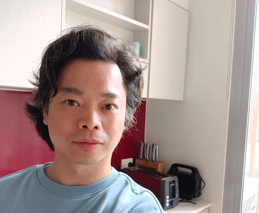 Kevin (40), $650, No pets, Non-smoker, and No children