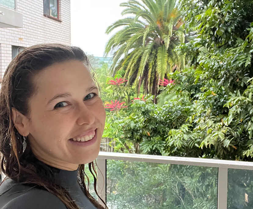 Barbora (30), $500, Non-smoker, No pets, and No children