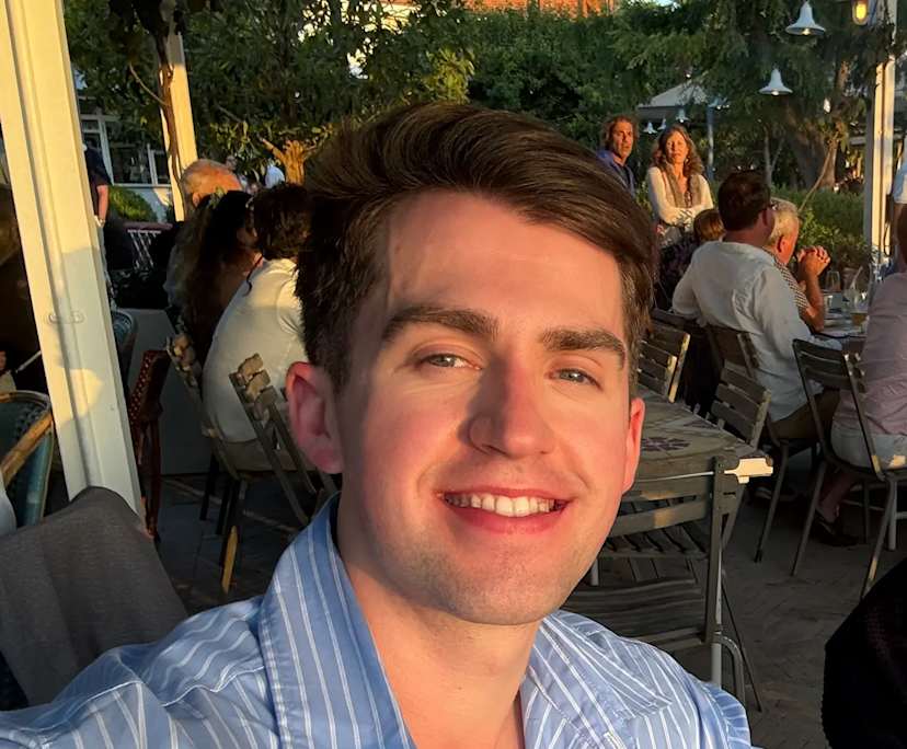 Cameron (25), $550, Non-smoker, No pets, and No children