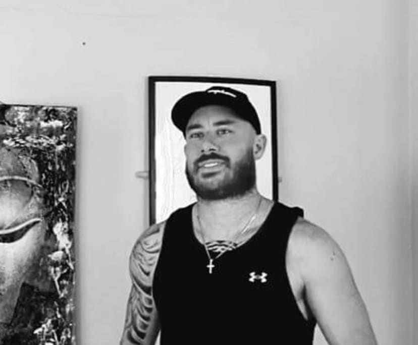 Renan (39), $420, Non-smoker, No pets, and No children