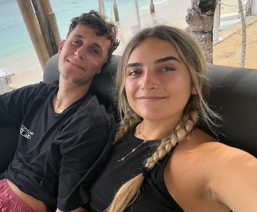 Emma (20) and Etienne (23), $400, 