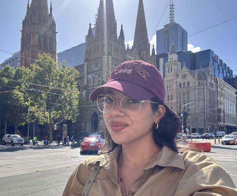 María