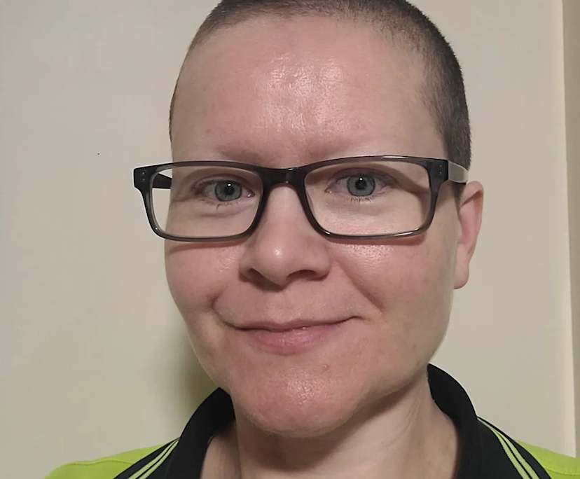 Luci (45), $400, Non-smoker, No pets, and No children