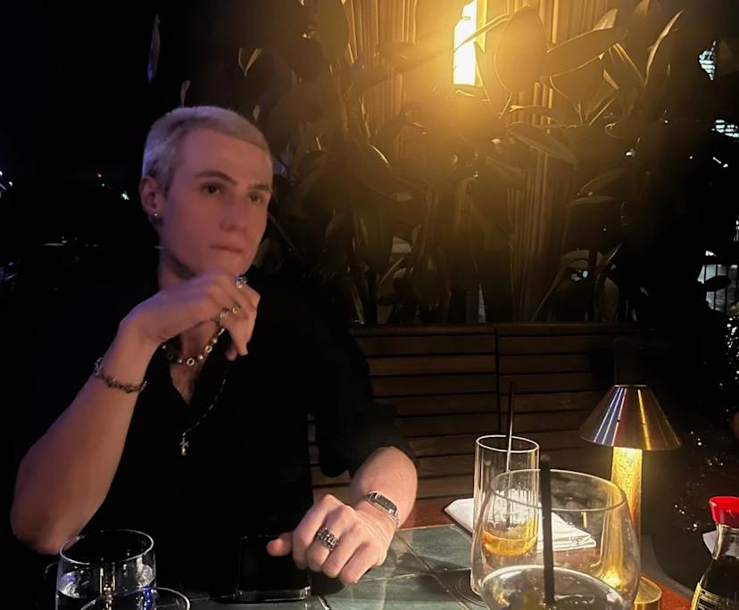 Samuel (21), $550, Non-smoker, No pets, and No children