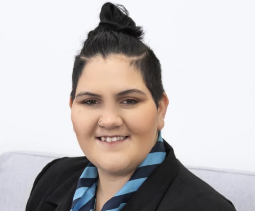 Alyx (24), $350, Non-smoker, No pets, and No children