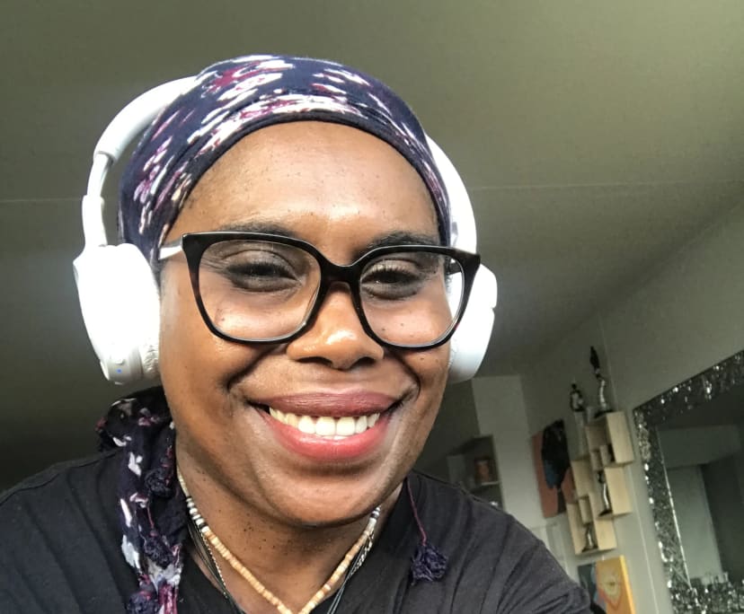 Priscilla (51), $300, Non-smoker, No pets, and No children