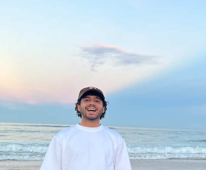 Joseph (26), $400, LGBTQIA+, Non-smoker, No pets, and No children