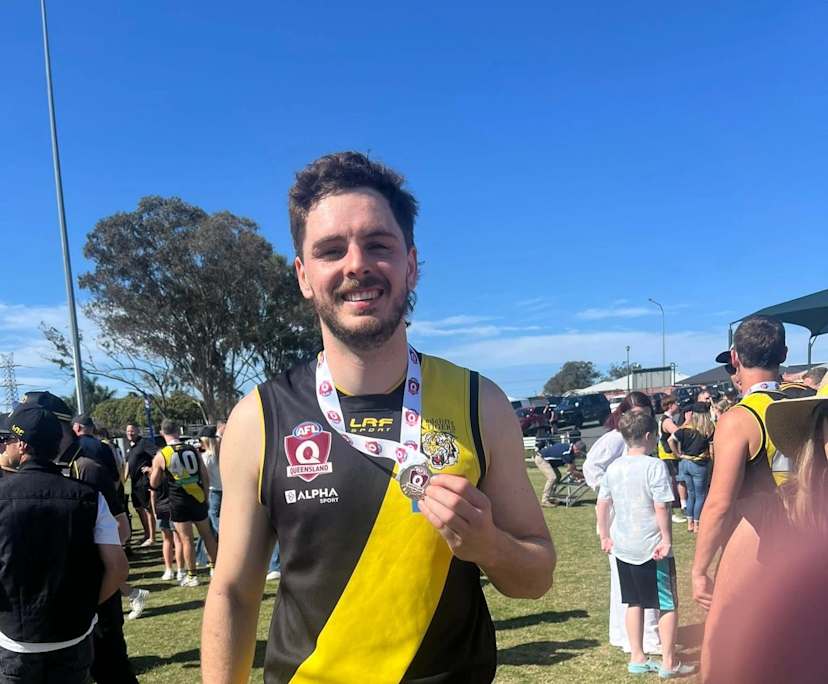 Damon (28), $350, LGBTQIA+, Non-smoker, No pets, and No children