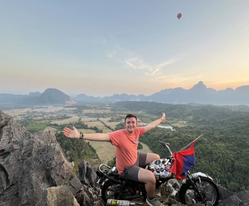 Ben (22), $350, LGBTQIA+, Non-smoker, No pets, and No children