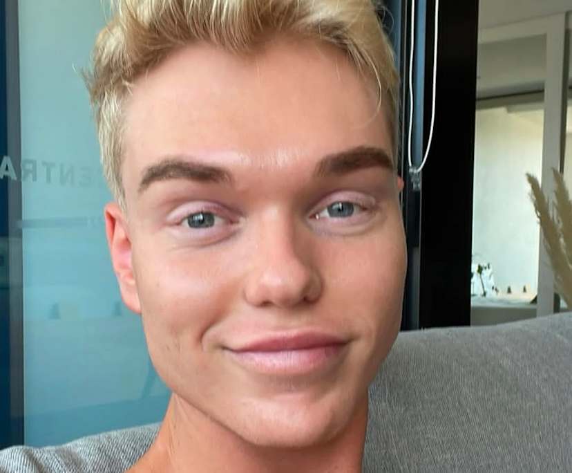 Jack (29), $450, LGBTQIA+, Non-smoker, No pets, and No children