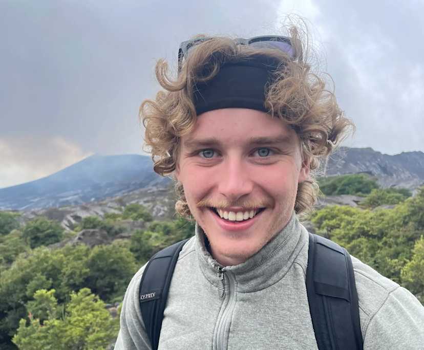 Rory (22), $290, Non-smoker, No pets, and No children