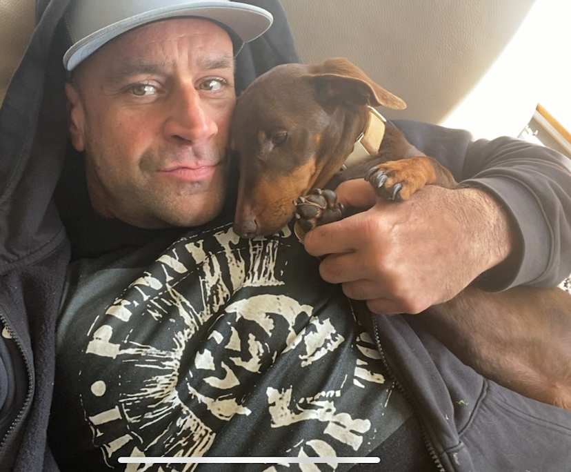 Caio (45), $350, Non-smoker, No pets, and No children