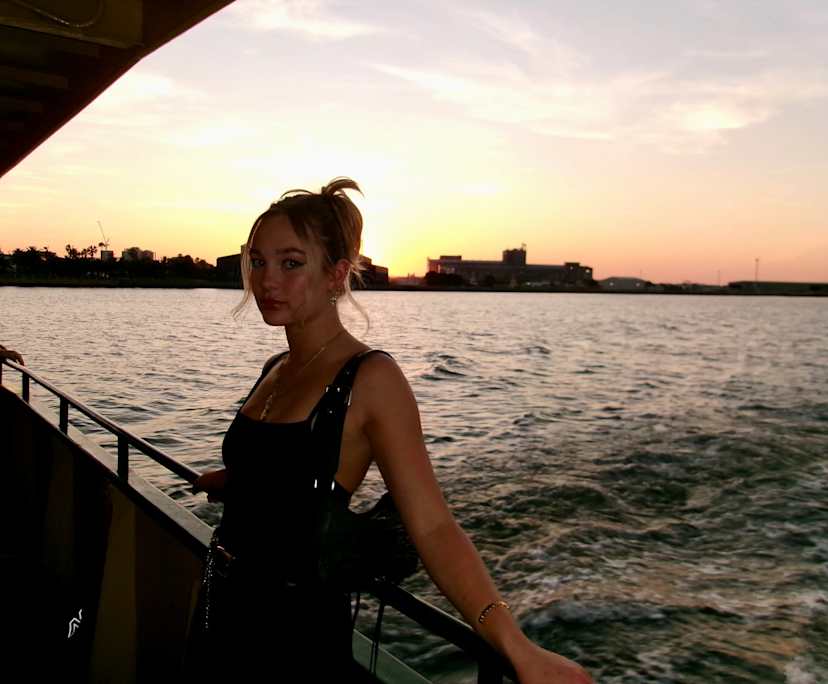 Asha (22), $225, Non-smoker, No pets, and No children