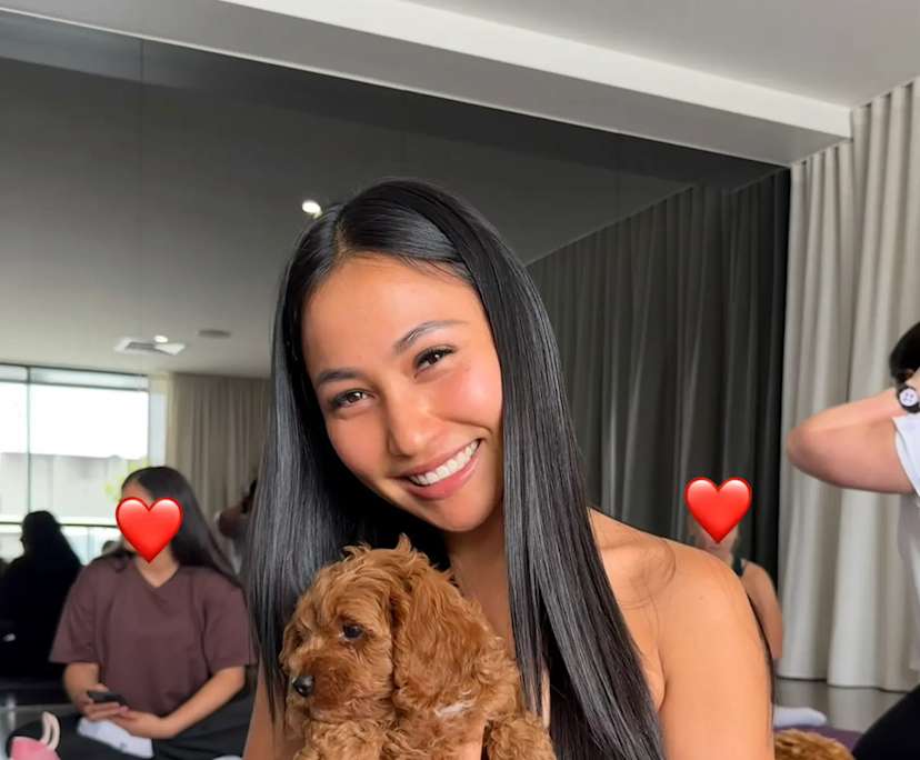 pitchayaree (30), $300, 