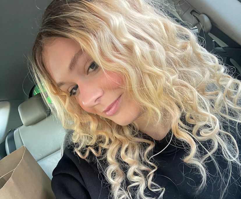 mickelle (19), $100, 