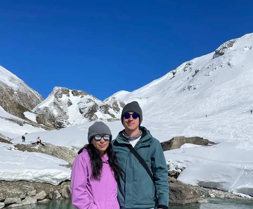 Sergio (29) and Daniela (28), $500, 