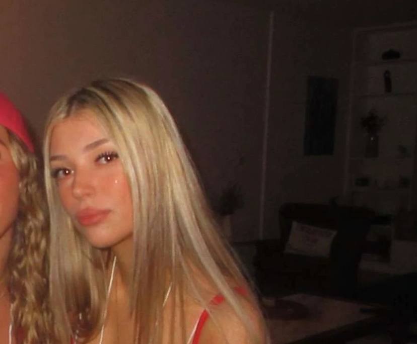 Freya (19), $350, Non-smoker, No pets, and No children