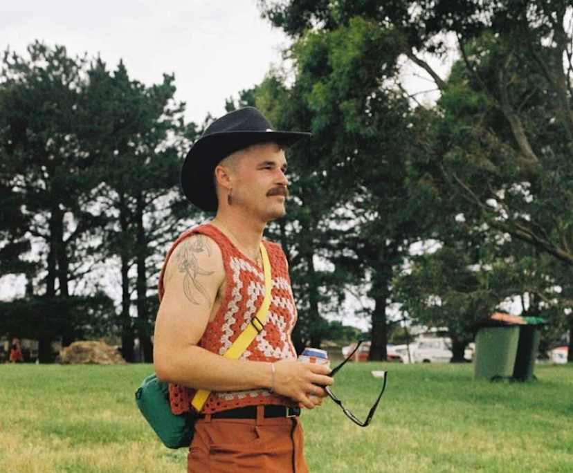 Jedidiah (29), $350, Non-smoker, LGBTQIA+, No pets, and No children