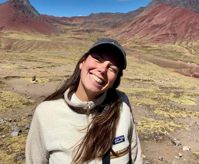 Caroline (25), $300, Non-smoker, No pets, and No children