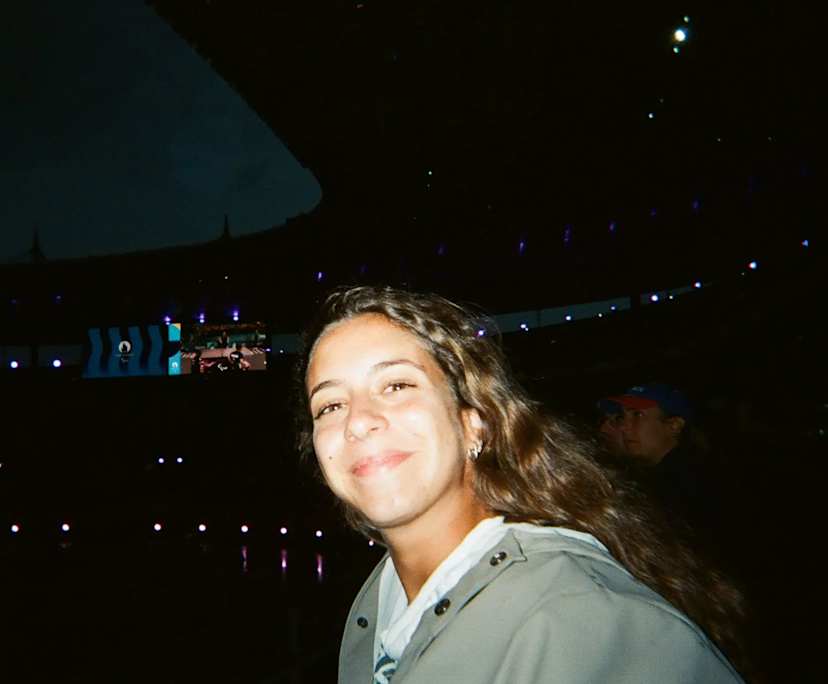 Lucila (26), $500, 