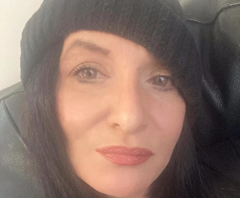 Bes (40), $300, Non-smoker, No pets, and No children