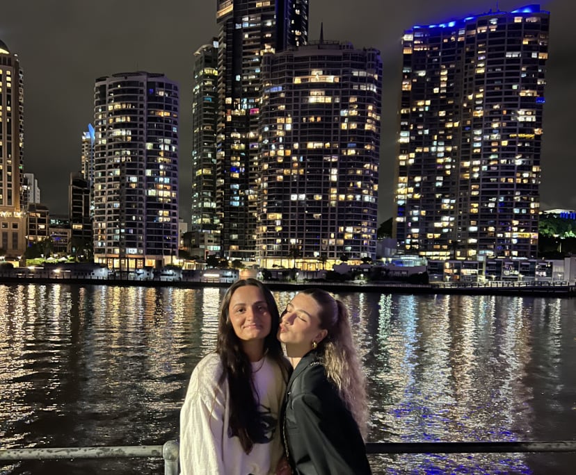 Naomi Doutouma & Anaïs GASTAMBIDE