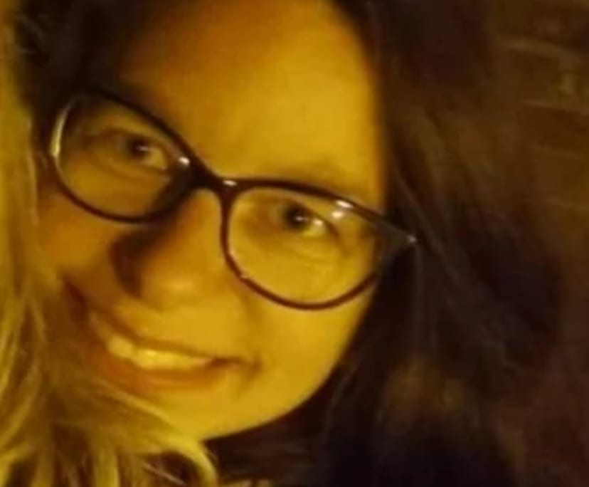 Jessica (38), $500, No pets, Non-smoker, and No children