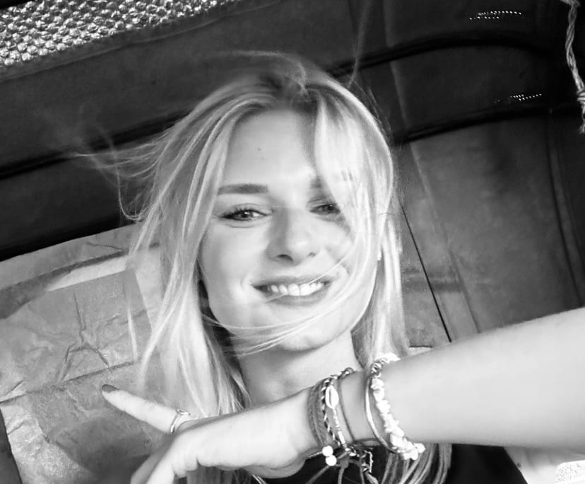 Manon (29) and Stephen (27), $500, 