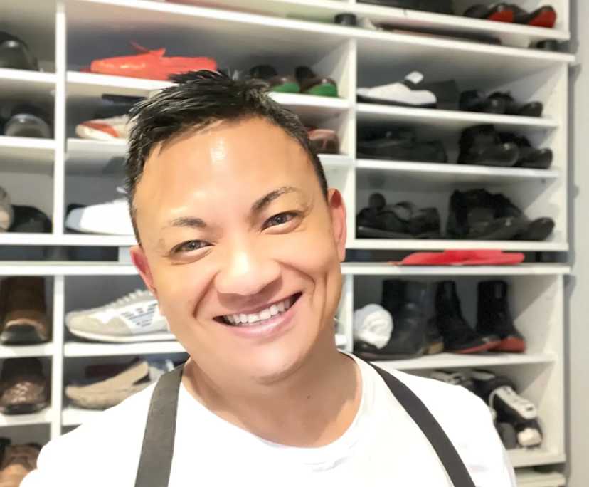 David Gee (49), $350, Have pets, LGBTQIA+, Smoker, and No children