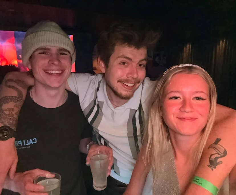 Tao (18), Dannielle (23) and Benno (23), $300, 
