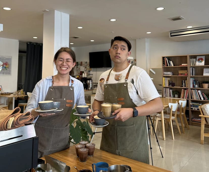 JIRARAT (31) and Panchapon (31), $500, Non-smoker, No pets, and No children