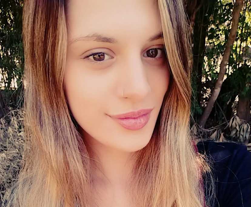 Magalí (34), Emilia (35) and Estefanía (35), $250, Smoker, No pets, and No children