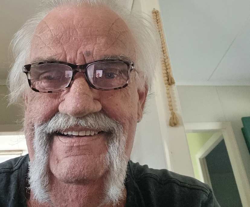Nicola (54), $200, Smoker, No pets, and No children