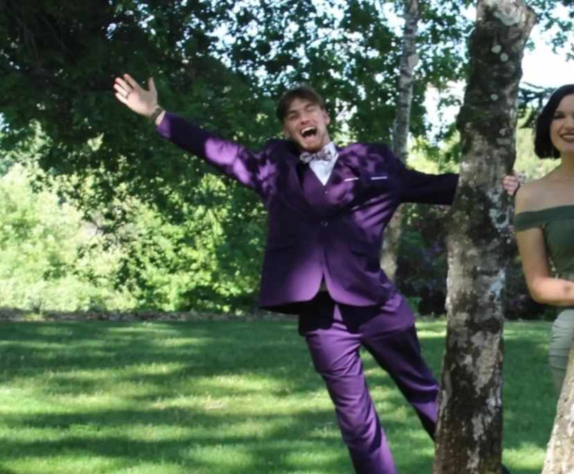 Balian (18), $200, LGBTQIA+, Non-smoker, No pets, and No children