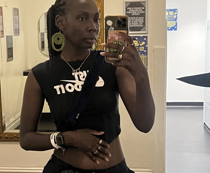 Isbella (29), $300, LGBTQIA+, Have pets, Non-smoker, and No children