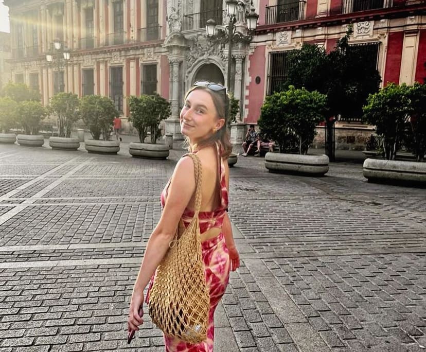 Olivia Pierro (25), $500, 