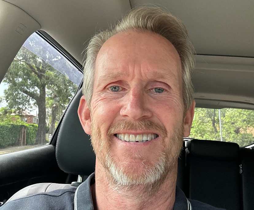 Anthony (62), $600, Non-smoker, Have children, and No pets