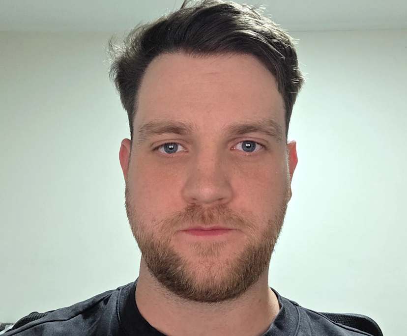 Jeremy (29), $350, Non-smoker, No pets, and No children